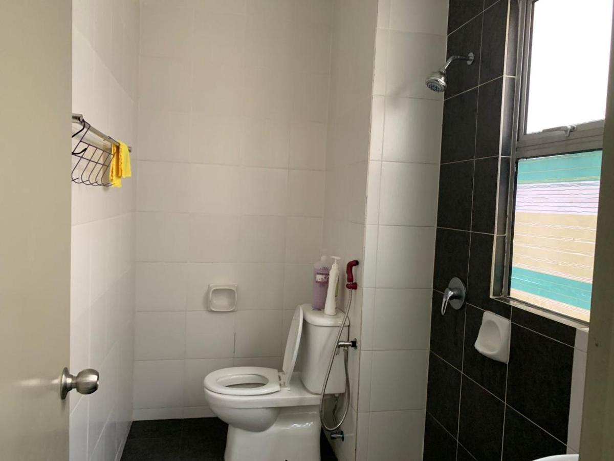 Alliv Nsf Studio & 1 Bedroom Apartment Stay Бринчанг Екстериор снимка