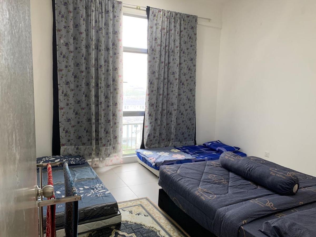 Alliv Nsf Studio & 1 Bedroom Apartment Stay Бринчанг Екстериор снимка