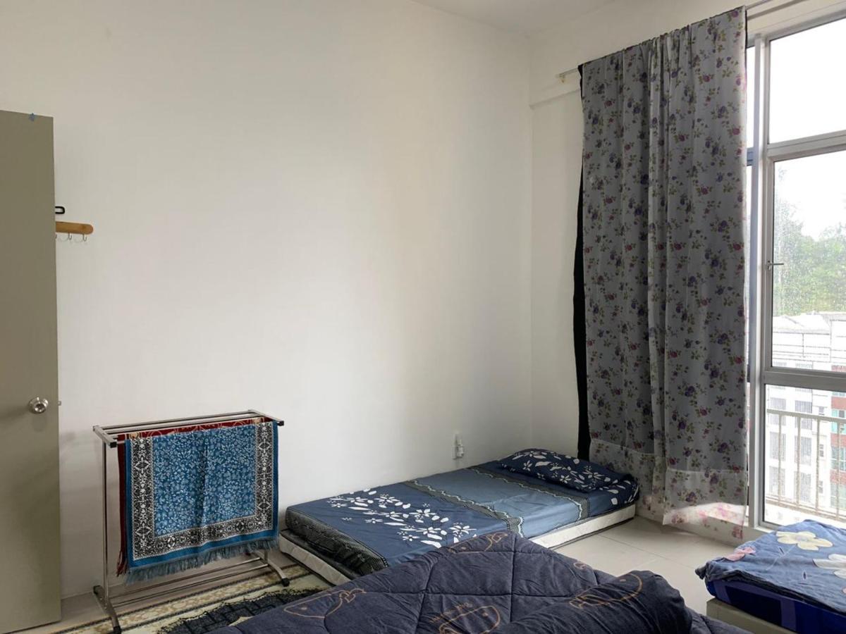 Alliv Nsf Studio & 1 Bedroom Apartment Stay Бринчанг Екстериор снимка